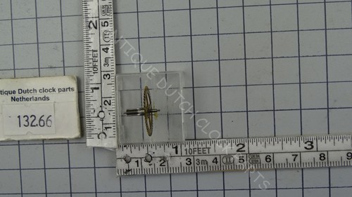 Second gear train for - gear, in