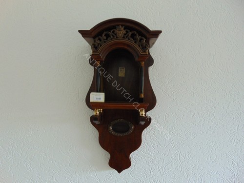 Mahogany case with enclosed - mahogany,