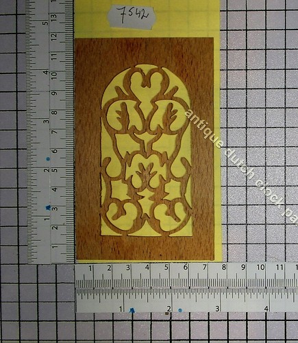 Various new wooden ajour sawed - new,